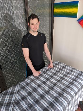 Revitalizing Massage <i>by Justin</i>