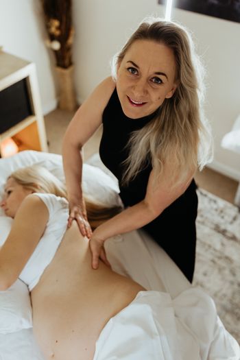 Expert Massage <i>by Kamila</i>