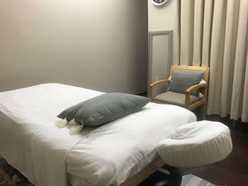 Massage Therapy <i>by Zana</i>