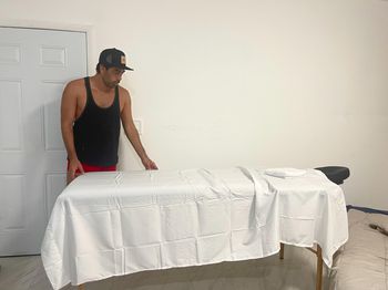 Mobile Massage <i>by Chris</i>