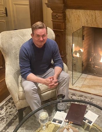 Rejuvenating Massage <i>by Mark</i>