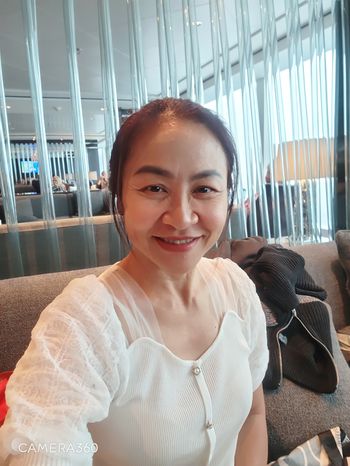 Rejuvenating Massage <i>by Penny</i>