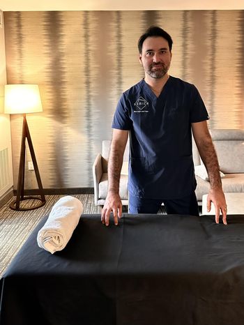 Revitalizing Massage <i>by Ronel</i>
