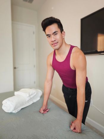 Energy Bodywork <i>by Johnathan</i>