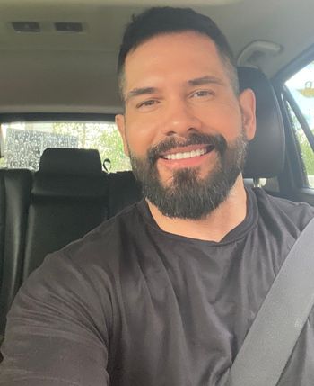 Elevating Bodywork <i>by Evandro</i>