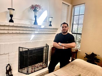 Customized Massage <i>by Daniel</i>