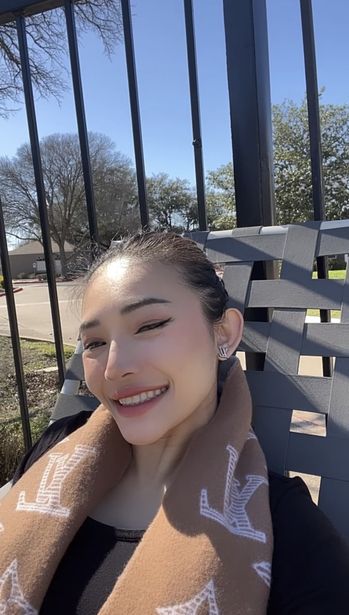 At-Home Massage <i>by Kristen 🦩✨</i>