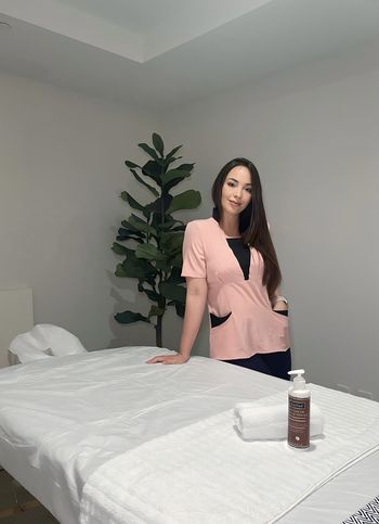 Customized Massage <i>by Olivia Smith</i>