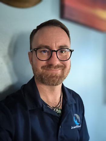 Massage Rejuvenation <i>by James</i>