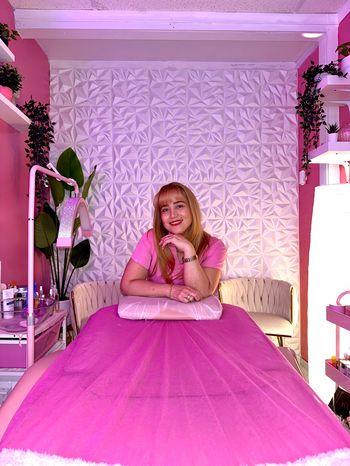 Calming Bodywork <i>by Jakeline</i>