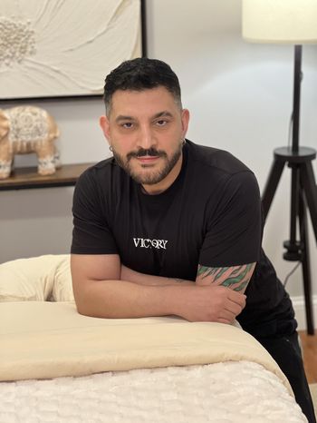 Masterful Massage <i>by Mirko</i>