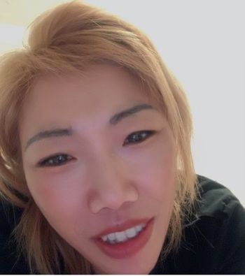 Massage Therapy <i>by Linda</i>