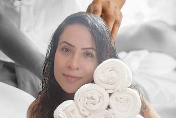 The Art of Touch <i>by Lona</i>