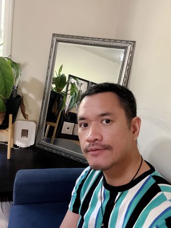 The Art of Touch <i>by Oliver</i>