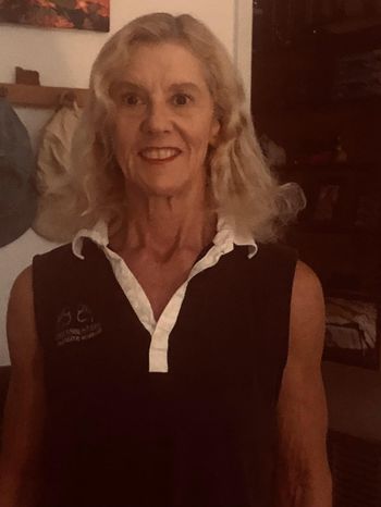 Therapeutic Massage <i>by Gloria</i>