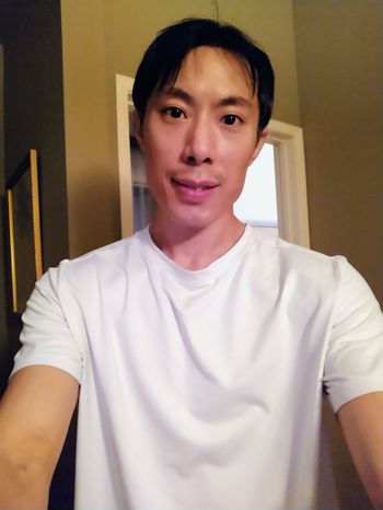 Calming Massage <i>by Lee</i>