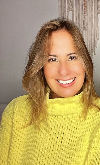 At-Home Massage <i>by Lesli</i>