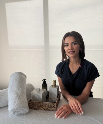 At-Home Massage <i>by Ana</i>