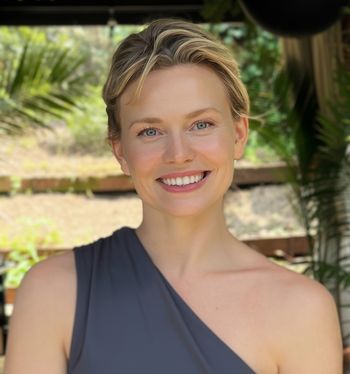 Mind<b>+</b>Body Massage <i>by Elena Stone</i>