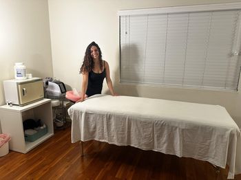 Therapeutic Massage <i>by Dani</i>