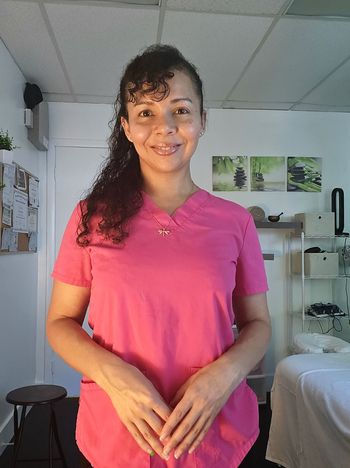 Expert Massage <i>by Elsie</i>